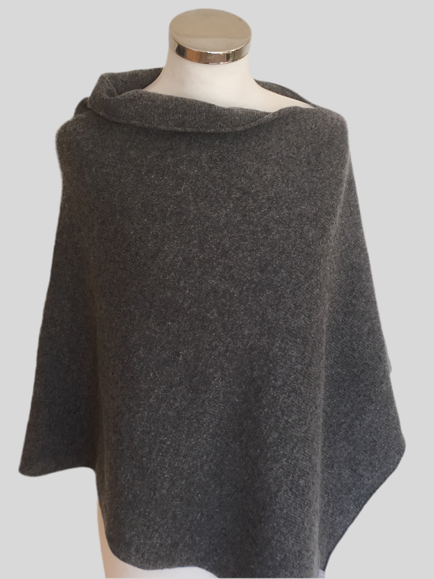 Poncho coal grey merino lambswool