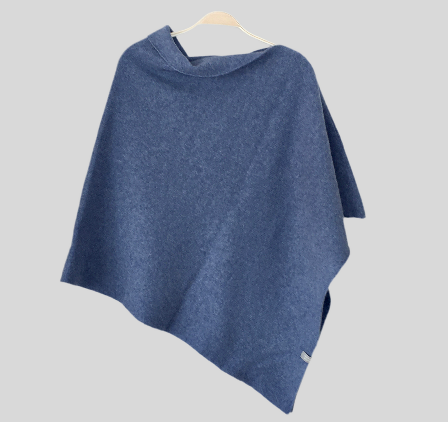 Poncho jeans blue merino lambswool