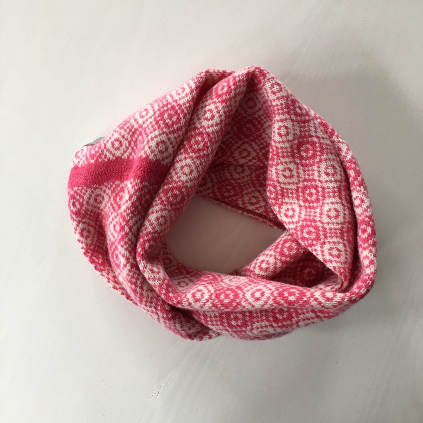 Snood - Infinity Scarf Soft Merino Lambswool Pink and natural white