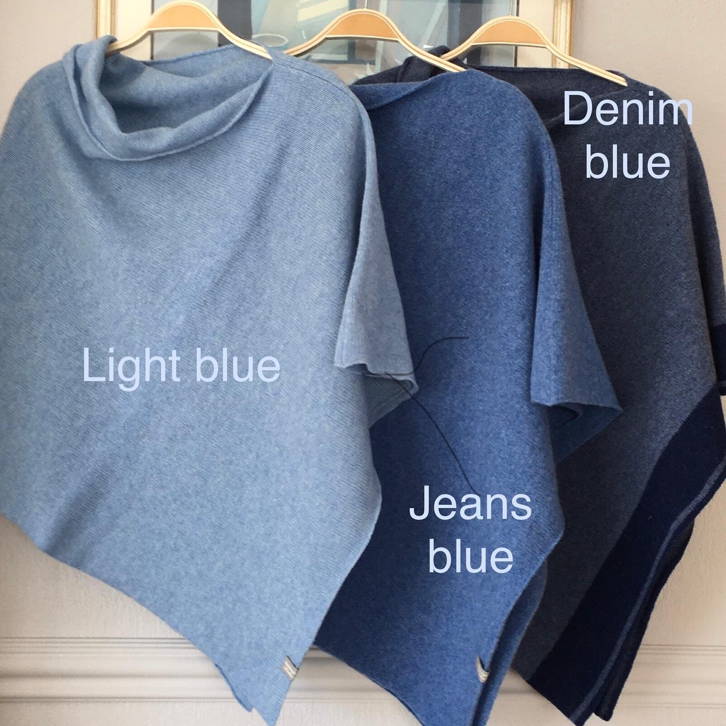 Poncho light blue merino lambswool
