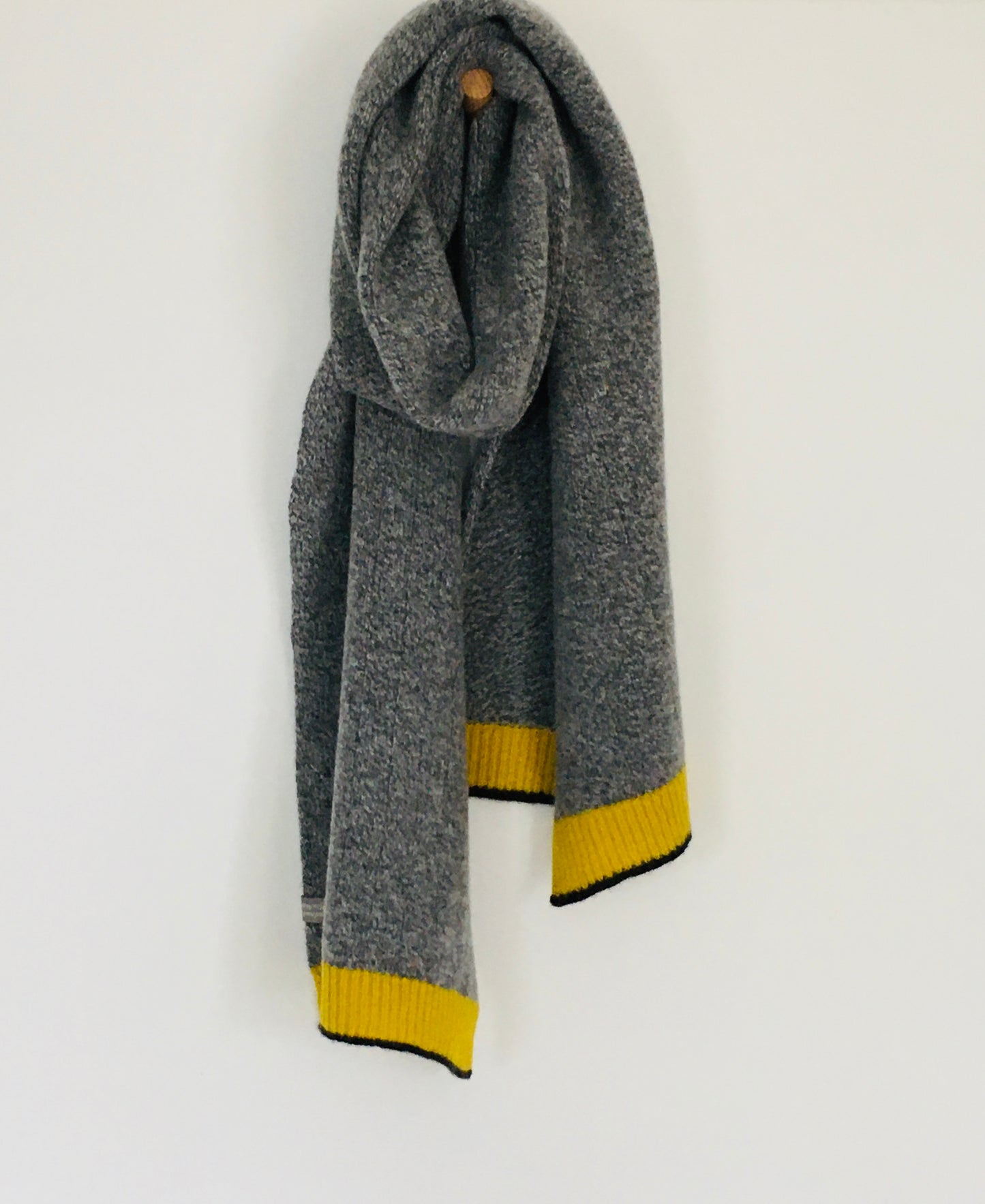 Hat and scarf super soft lambswool marled grey and yellow.