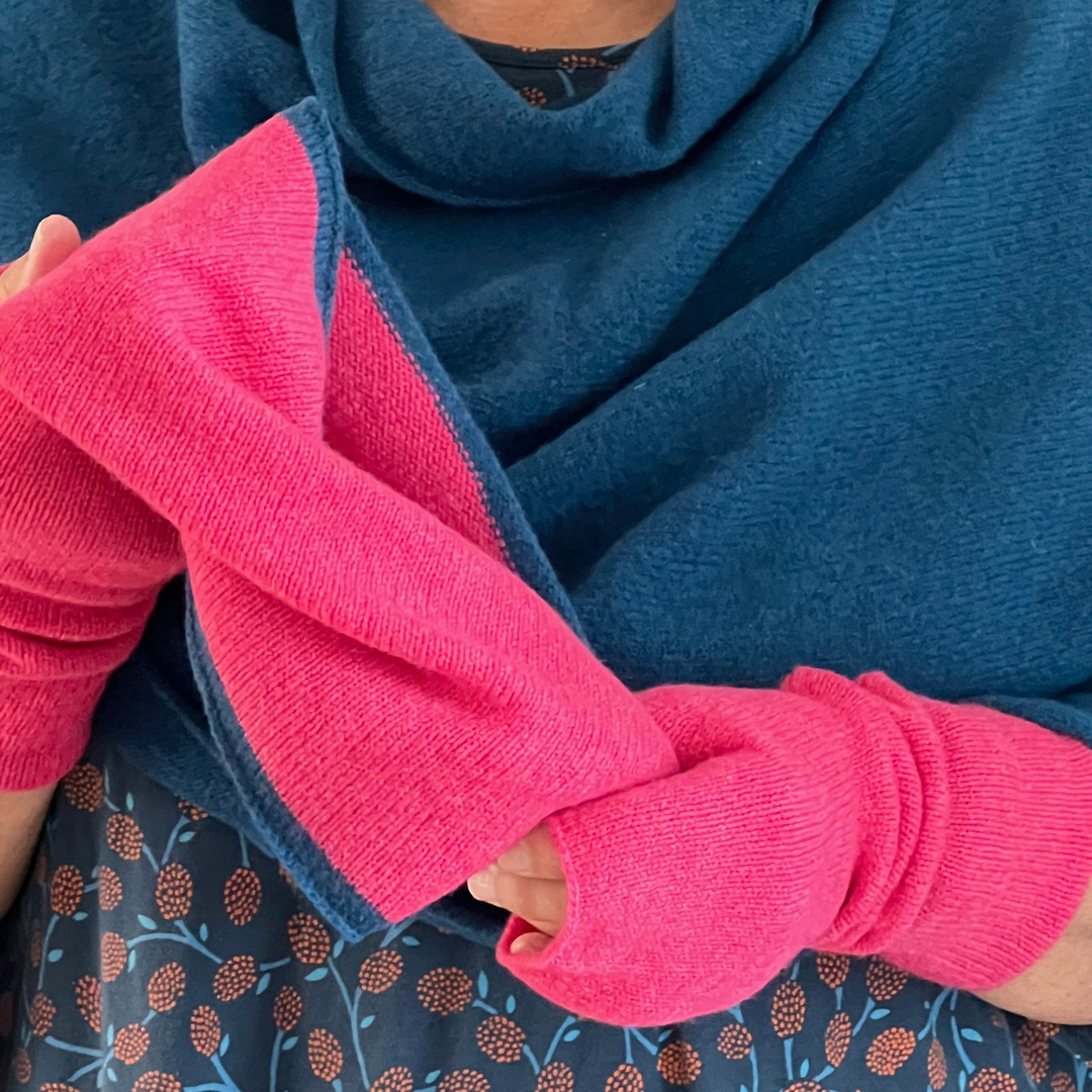 Snood - Unisex knitted soft merino lambswool light weight neck warmer with contrast trim