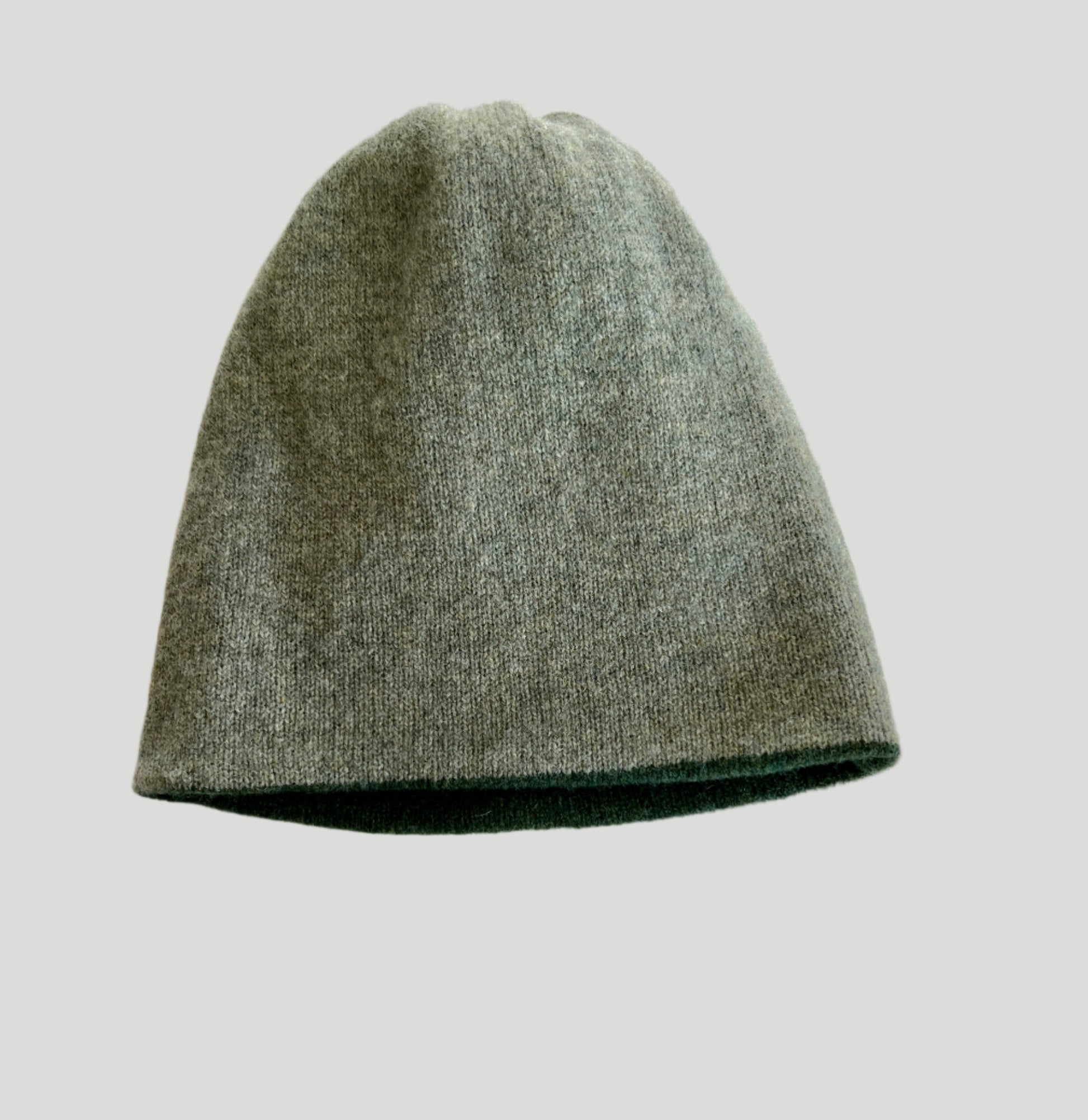 FinesseKnits, rosemary green, orchard green beanie hat merino lambswool