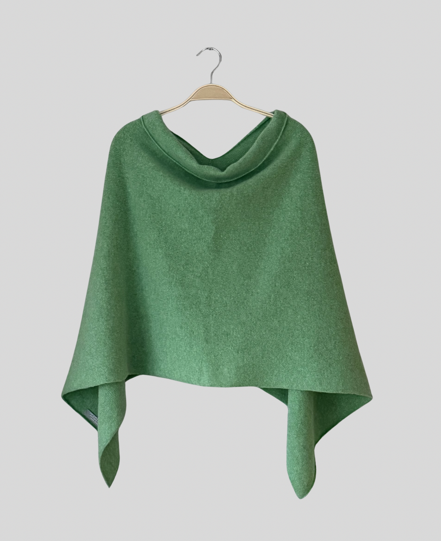 Poncho spring time green merino lambswool